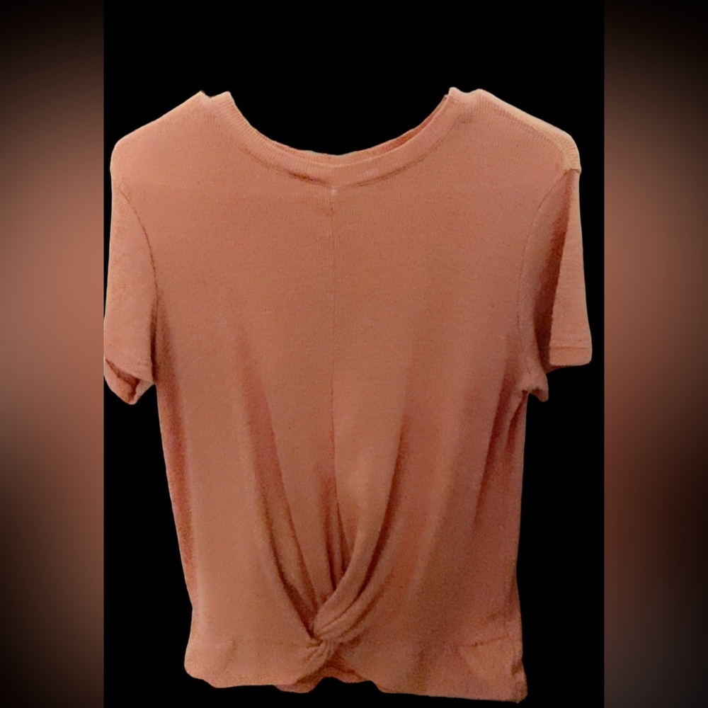 True craft women’s medium orangish-brown casual t-shirt. Stylish and fashionable